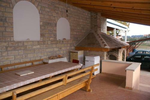 Hostal Triple Room Biograd Na Moru 4305c