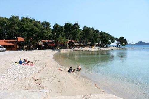 Hostal Triple Room Biograd Na Moru 4305c