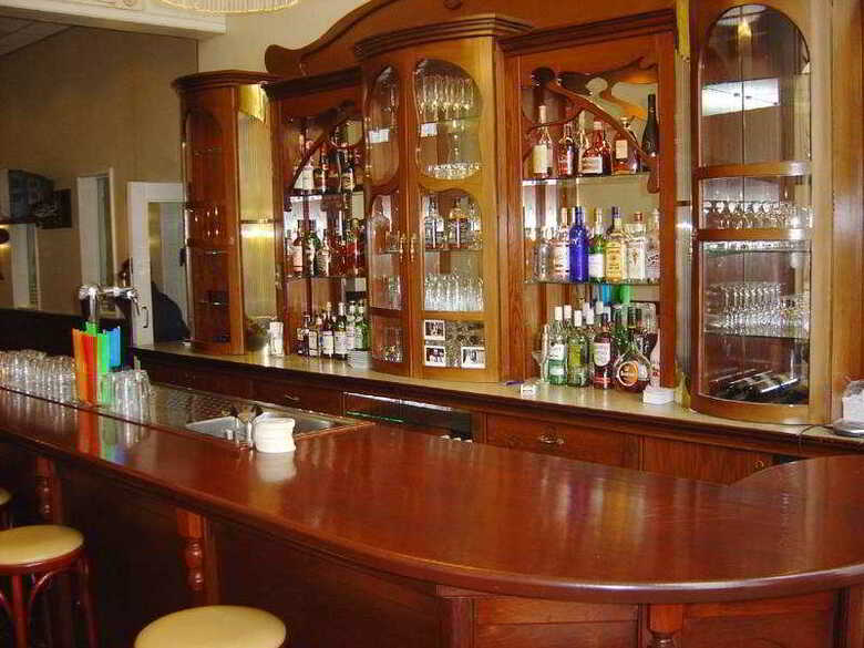 Hotel Library
