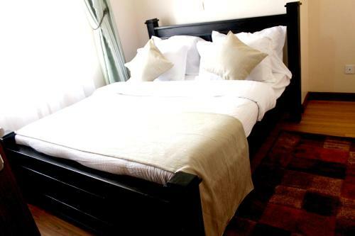 Crystal Glow Serviced Apartment