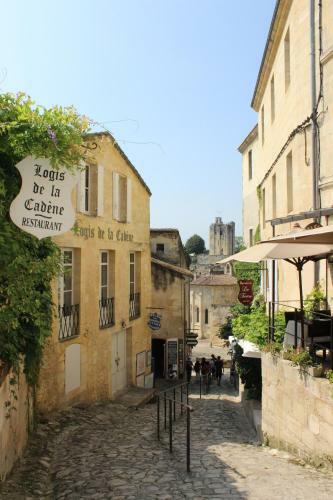 Hostal Logis De La Cad�ne