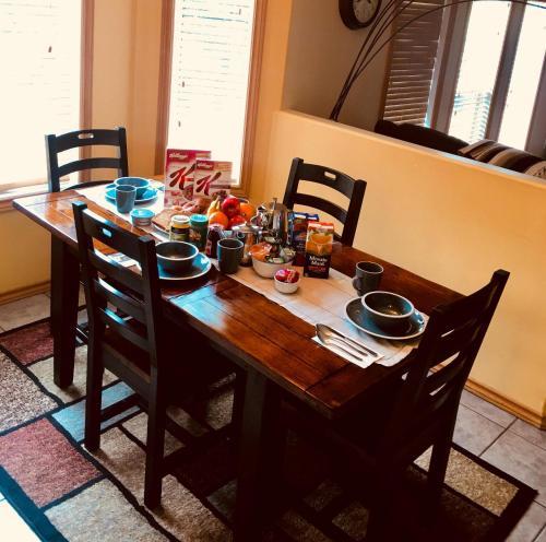 Strawberry Meadows Bed & Breakfast