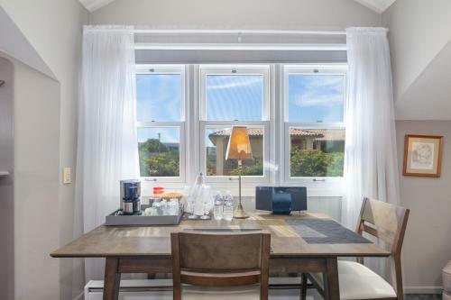 Bed & Breakfast Nantucket Whale Inn, Half Moon Bay