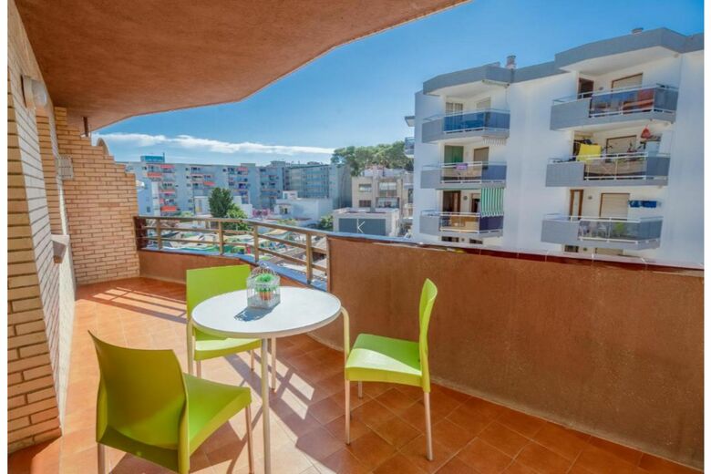 Villa Zahara / Azahar