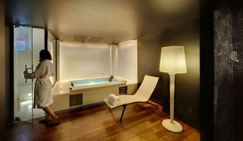 Hotel Miro