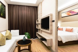 Hotel Adelphi Forty-nine