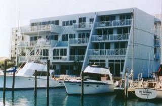 Hotel Chart House Suites