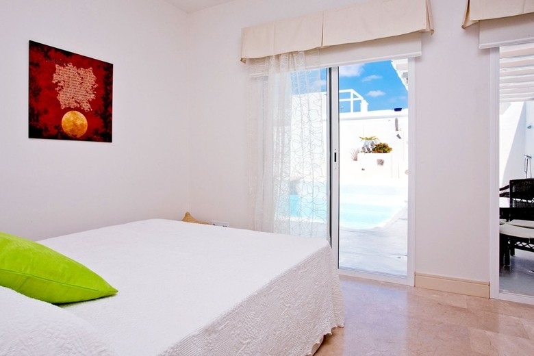 Bahia Azul Villas & Club