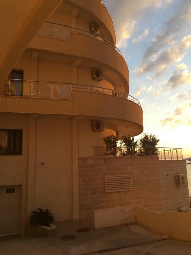 Luxury Apartments Trend