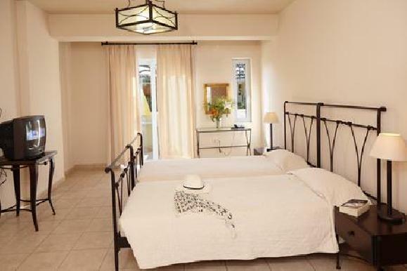 Hotel Lambrinos Suites