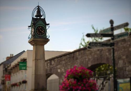 Town Clock Apartments