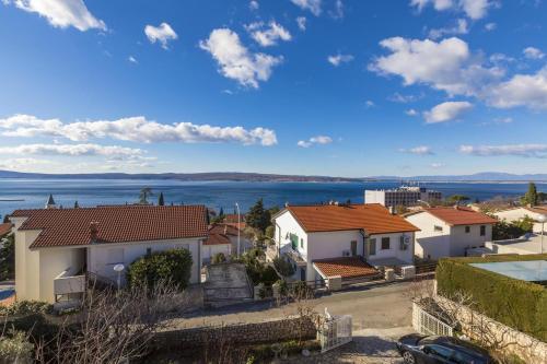 Hostal Apartments With A Parking Space Selce (crikvenica) - 2383