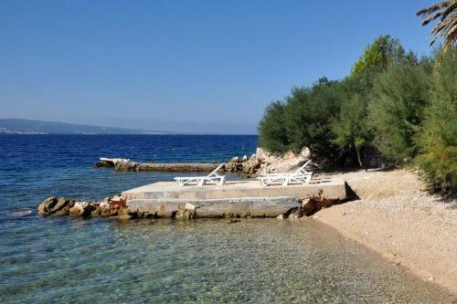 Apartments By The Sea Zavode (omis) - 1022