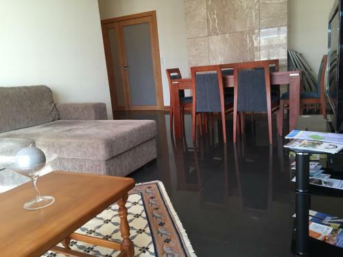 Marginal Oce�nica Apartment