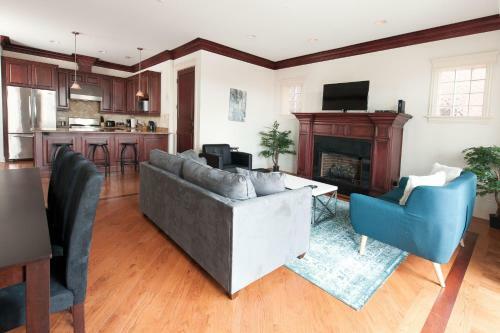Apartamento Three-bedroom On West Fullerton Avenue Apt 4