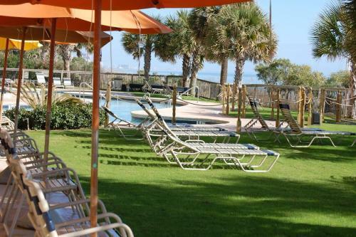 The Island Vista 910 Apartment