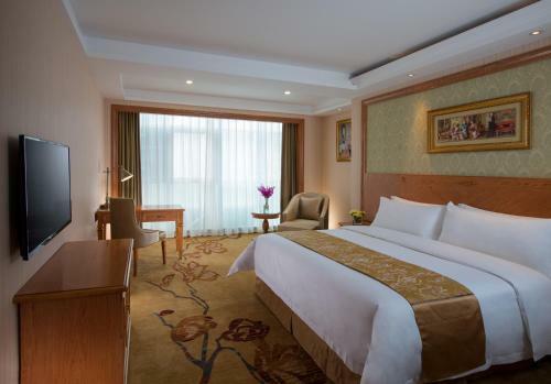 Vienna Classic Hotel Danyang City Hall