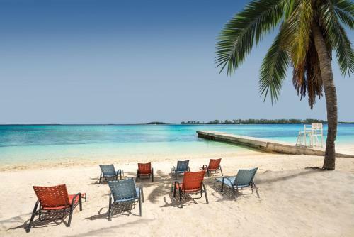 Hotel Holiday Inn Express & Suites Nassau