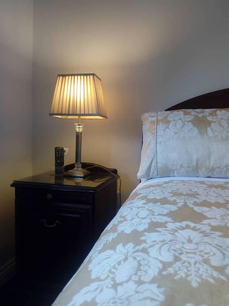 Corrib View Farm Country Bed & Breakast