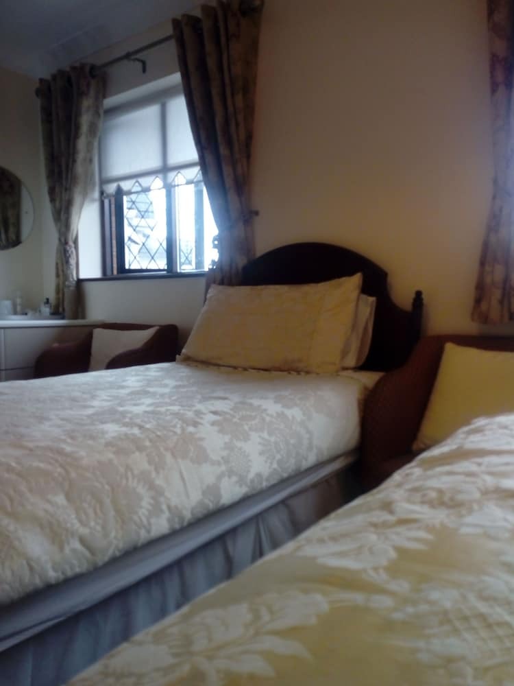 Corrib View Farm Country Bed & Breakast