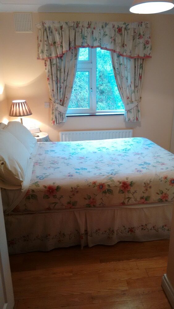 Corrib View Farm Country Bed & Breakast