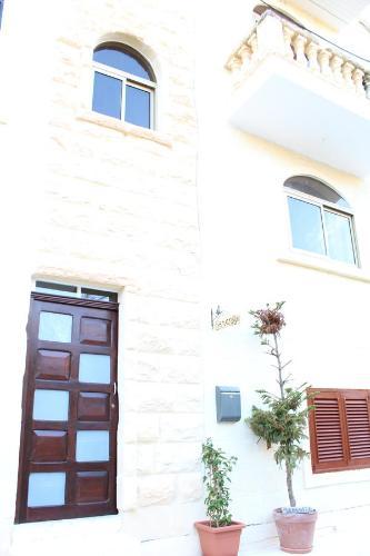 Serenity Apartments