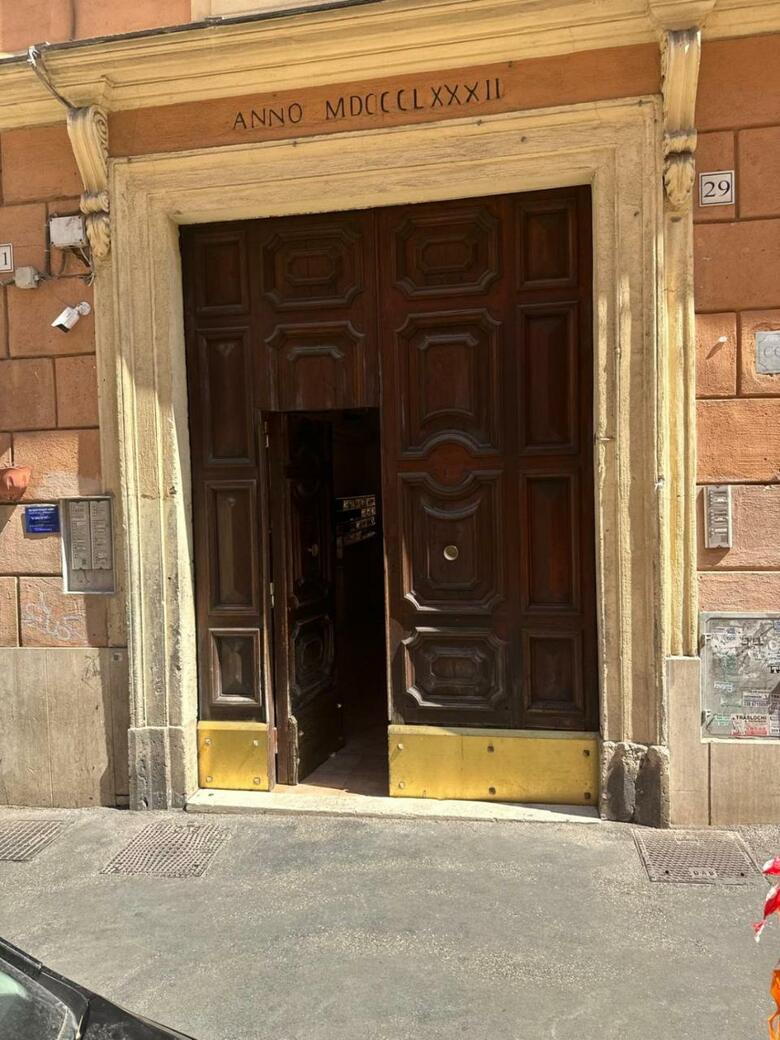 Bed & Breakfast B&t Rooms Trani