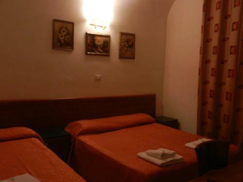 Hostal Hostel Pink Floyd