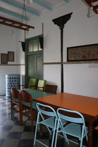 Lodge Hostel Vasantashram Cst Mumbai