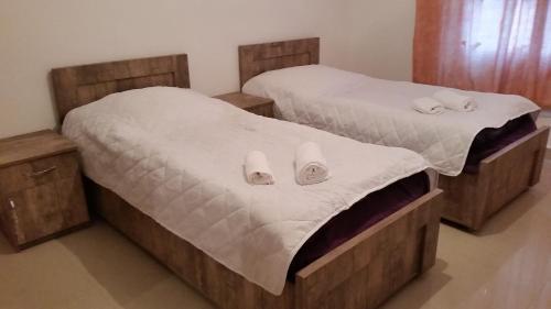 Hostal Lagami House
