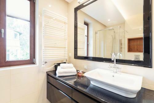 Grand Apartments - Blue Marlin - Luxury Apartments