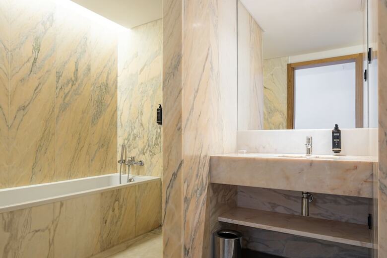 �vora Olive Hotel