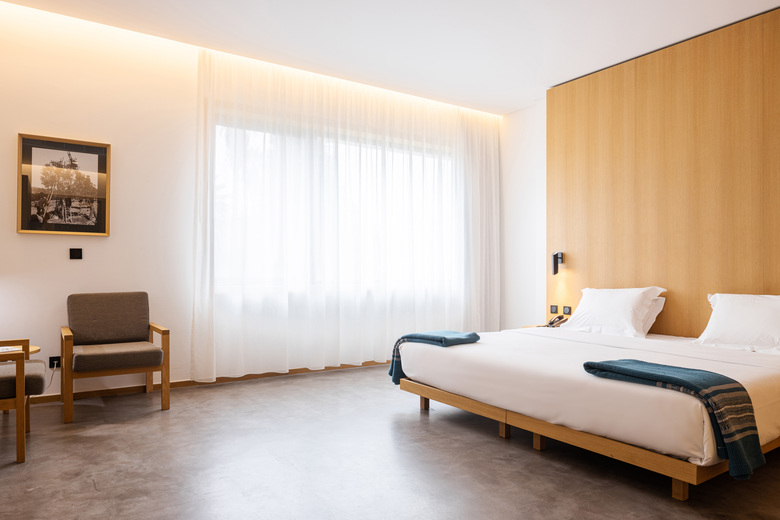 �vora Olive Hotel