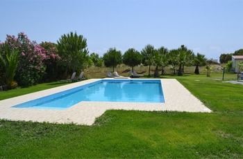 Petasos Apartments