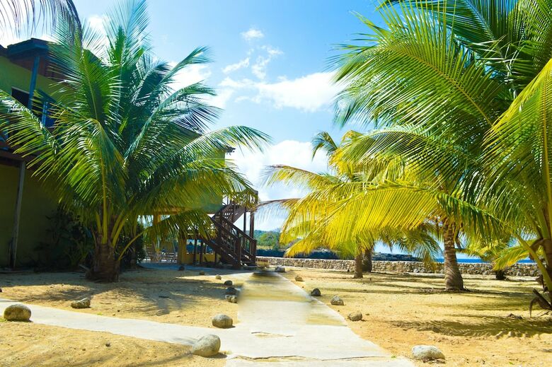 Hotel Le Mer Guest House & Villa - Lucea