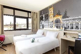 Hotel President