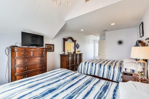 Summer Breeze Holiday Home