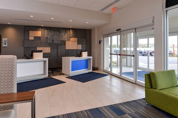 Hotel Holiday Inn Express & Suites Salem