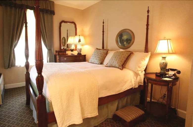 Hotel The Martha Washington Inn And Spa