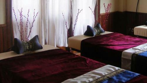 Posada Three Seasons Inn & Spa