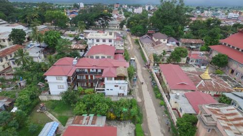 Posada Three Seasons Inn & Spa