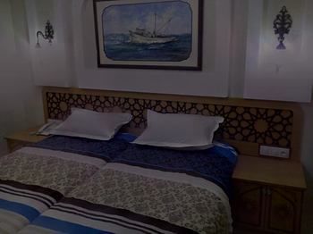 Hotel Saheb Ettabaa