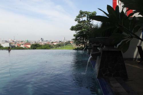 Hotel Gunawangsa Merr, Dhm Associates