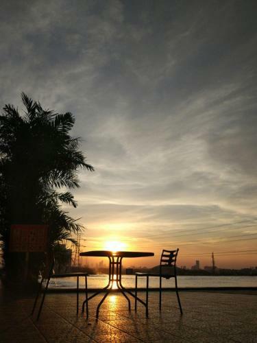 Hotel Gunawangsa Merr, Dhm Associates