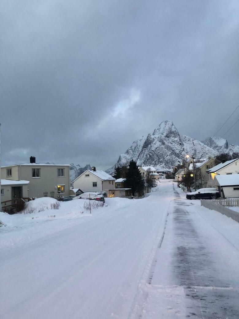Reine Retro Villa - Cozy With A Fantastic View