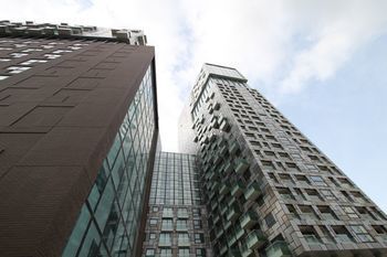 Lincoln Plaza Apartments