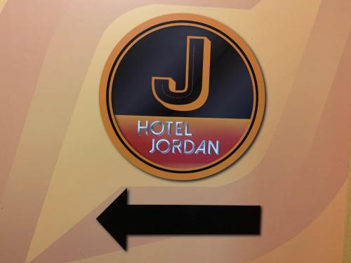 Hostal XI Hu Hotel
