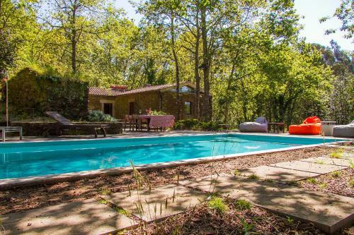 Liiiving In Caminha | Oak Tree Chill House