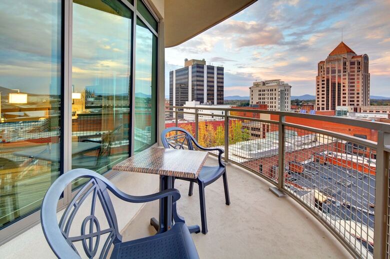 Hotel Hampton Inn And Suites Roanoke-downtown, Va