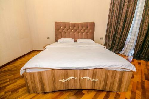 Apartamento Teatr Rashida Beibytova 2